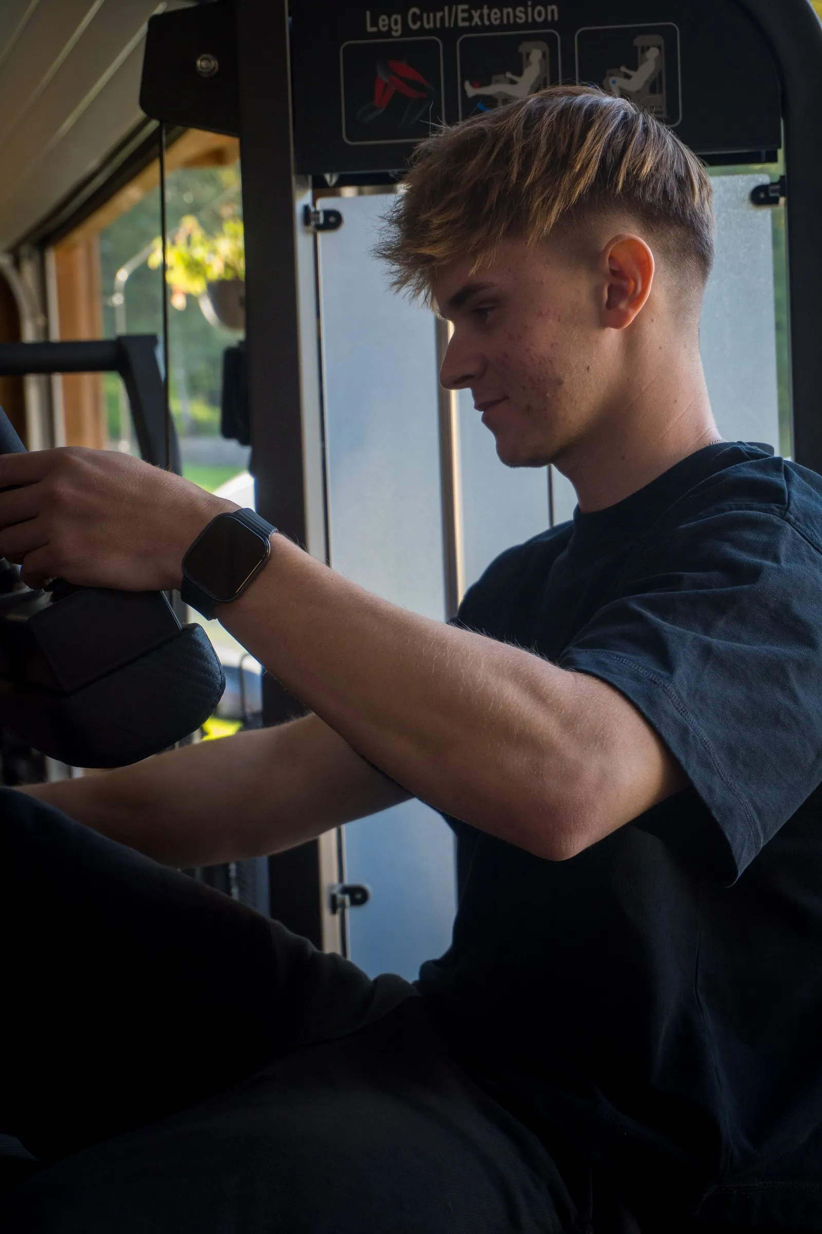 Trening na maszynie w studiu Barno Forge